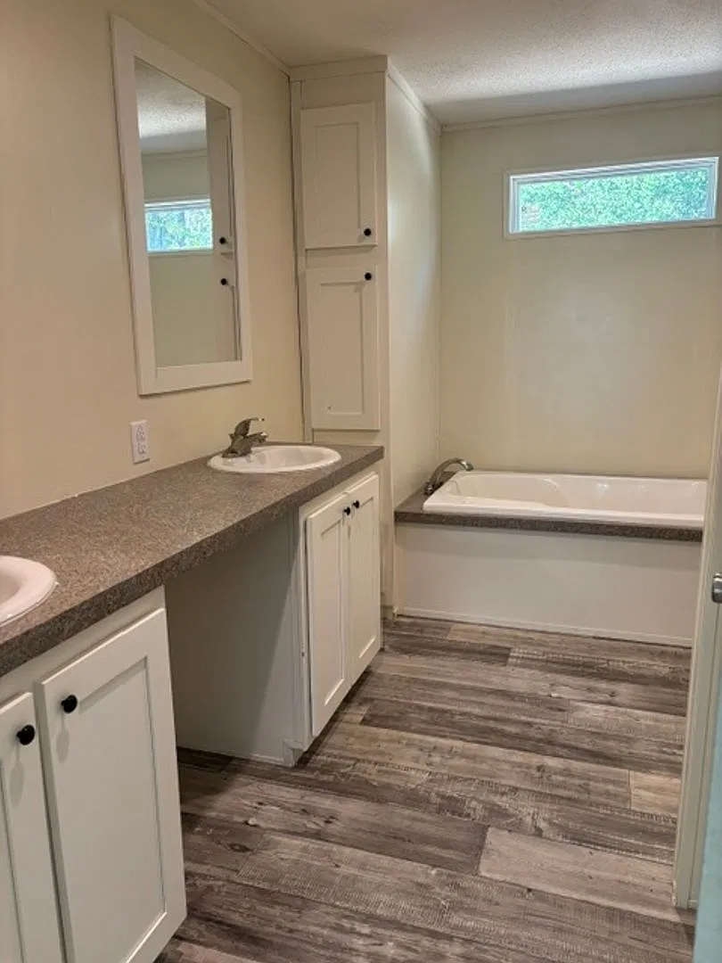For Rent — Photo 3