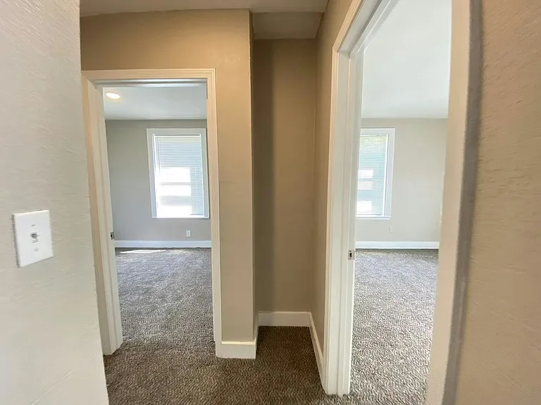 806 Jane Dr — Photo 14