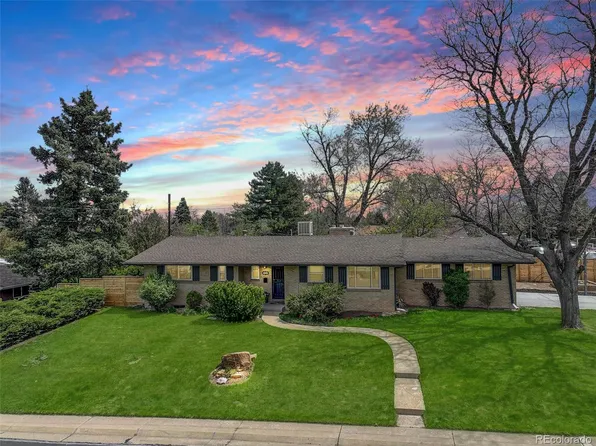 180 Dover Street, Lakewood, CO 80226