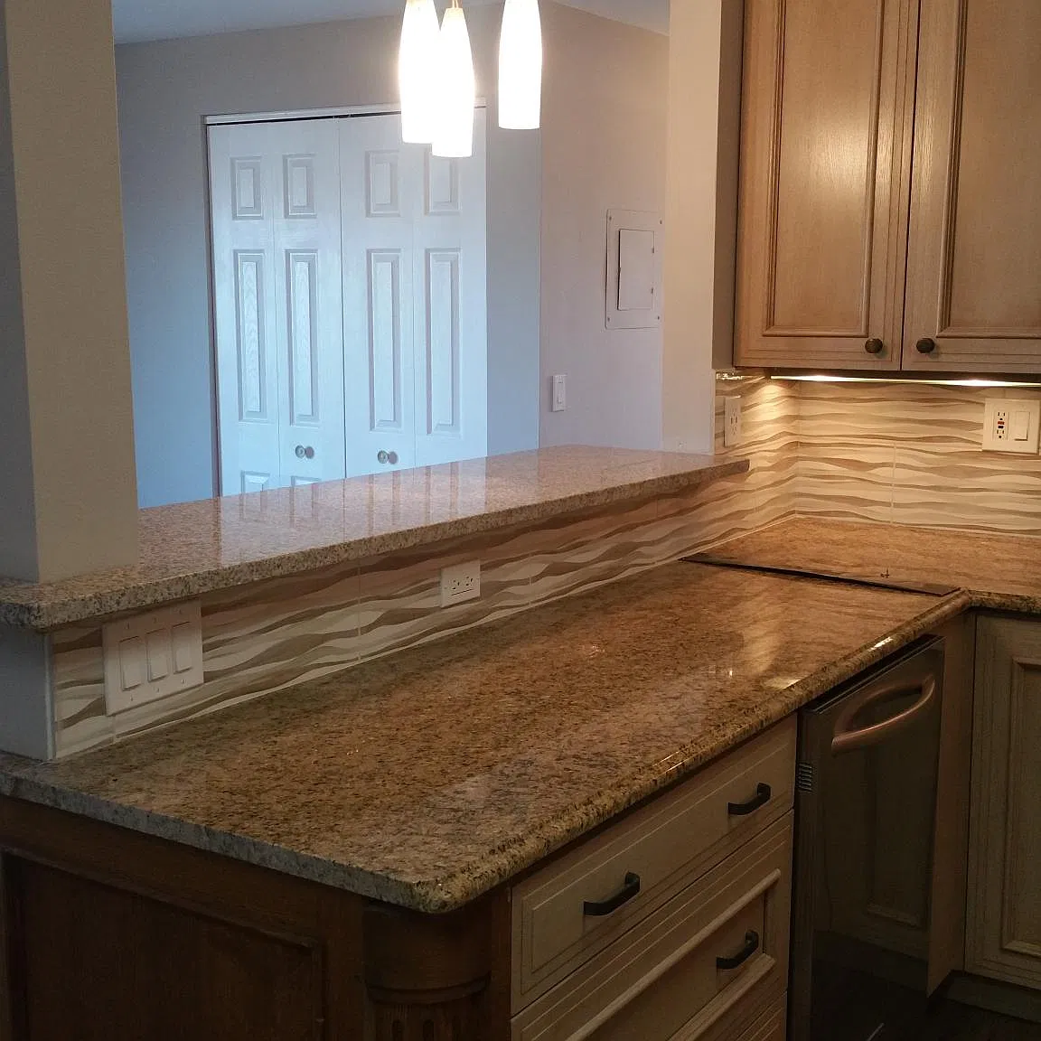 2 bed, 850 sqft, $1,275 — Photo 4