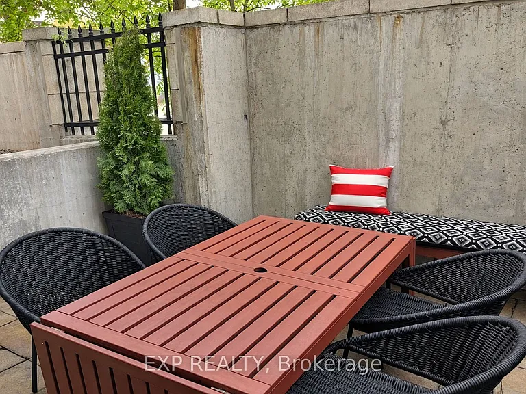 429 Kent St #118 — Photo 21