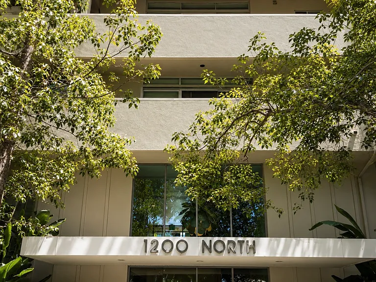 1200 N Flores St #105 — Photo 10
