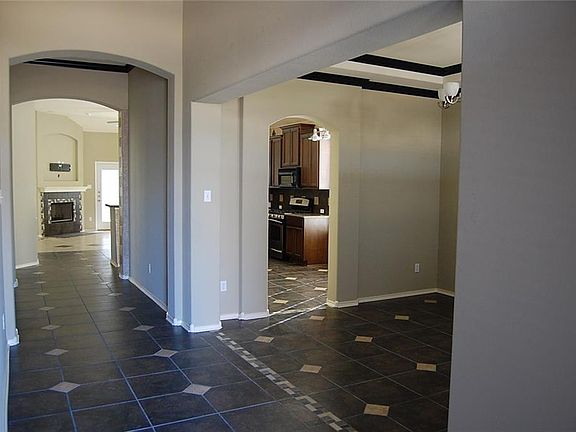 4th image of 3103 Aquila Ct