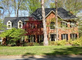 561 Ripplewater Dr SW, Marietta, GA 30064