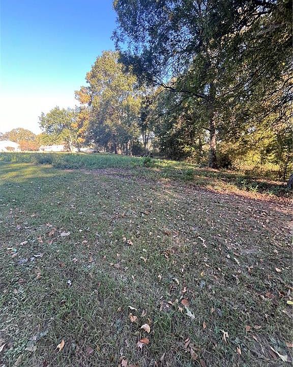 2nd image of 183 Eight Point Ln #9-A
