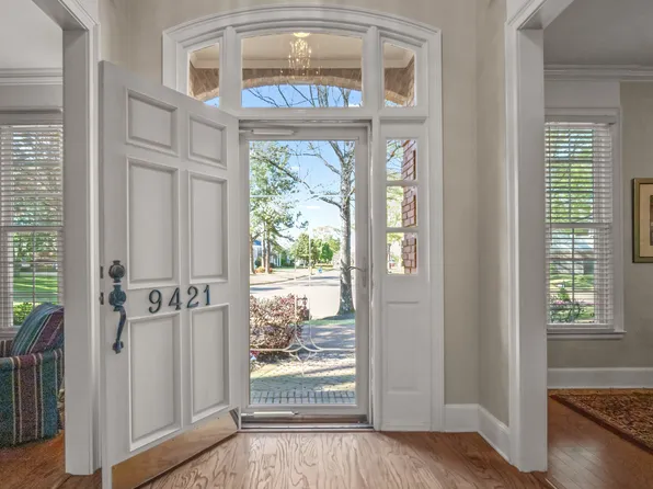 9421 Doe Meadow Dr, Germantown, TN 38139