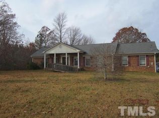 455 Louis Williams Rd, Henderson, NC 27537