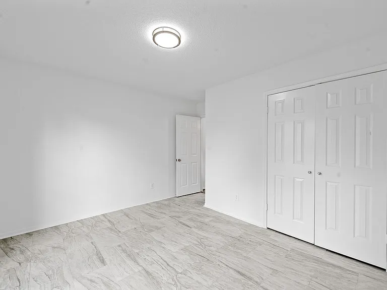 22719 Old Church Ln — Photo 19