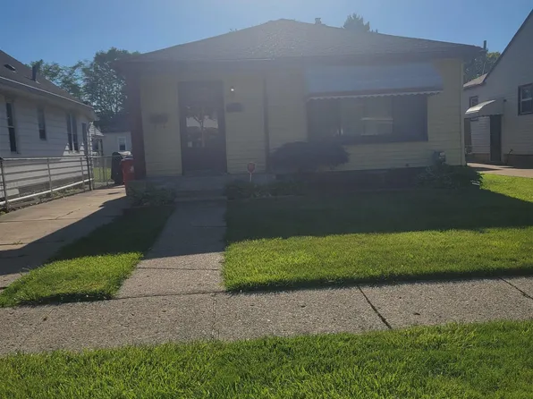 22087 Oakwood Ave, Eastpointe, MI 48021