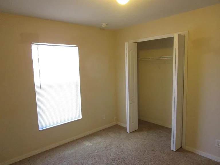 3514 NE 12th Ct — Photo 17