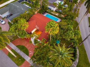 Country Club Homes, Hollywood, FL 33019