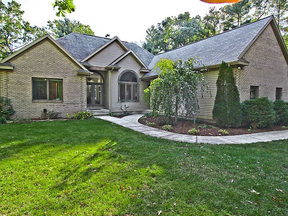 2nd image of 1185 Shore Walk Ln