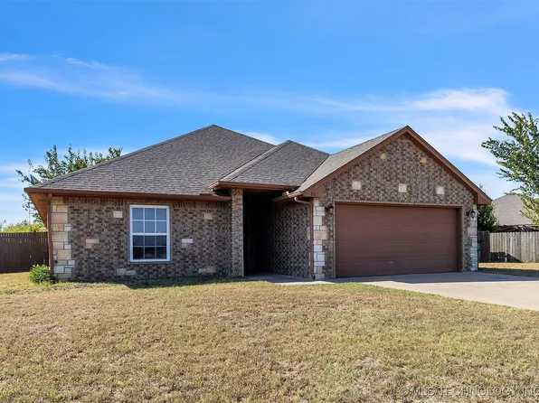 805 Keegan Way, Perkins, OK 74059