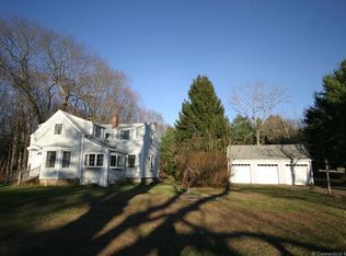 14 Bridge St, Colchester, CT 06415