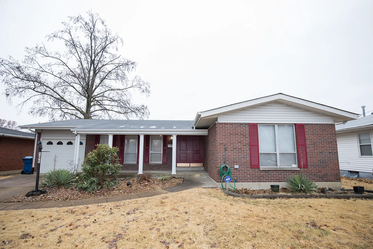 248 Alma Dr photo 1
