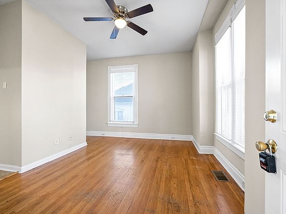 5th image of 222 Union St #222B