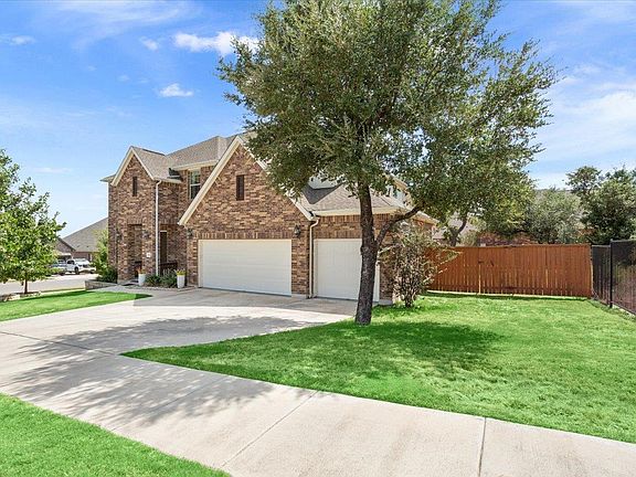 5th image of 1106 Silent Oaks Dr