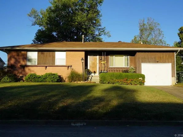 626 N Moccasin Pl, Sapulpa, OK 74066
