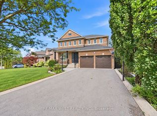 65 Burnhaven Ave, Vaughan, ON L6A 2P2
