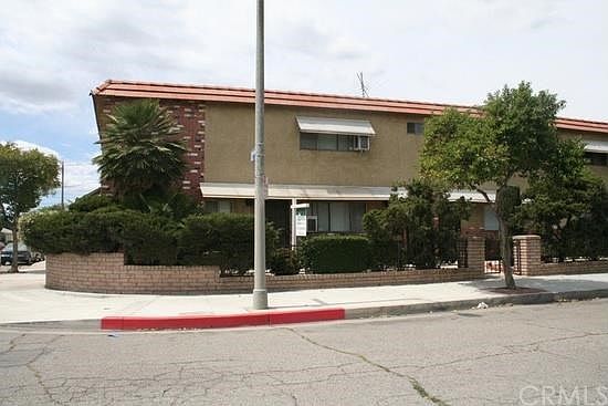 1st image of 7905 Agnes Ave Unit 3