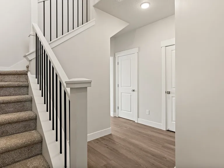 720 Hardy Way #14 — Photo 2