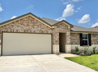 2216 Spyglass Dr, Navasota, TX 77868