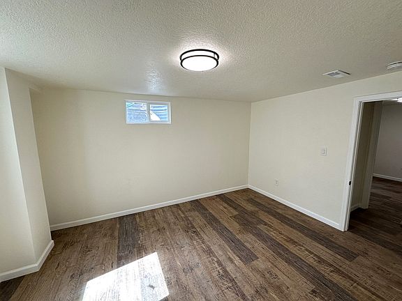 4th image of 6543 Gray St #B