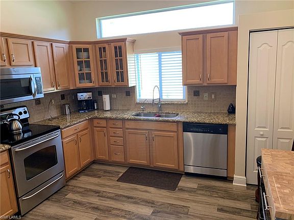 2nd image of 15337 Cortona Way