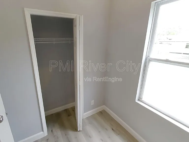 151 W 17th St #1 — Photo 10