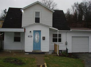 104 Oliver Ave, Bentleyville, PA