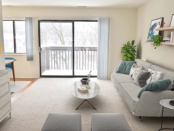 2nd image of 1505 Natalie Ln #Kipling