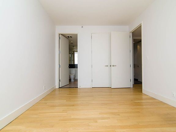5th image of 114 Troutman St APT 406