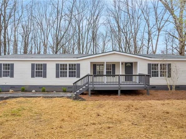 7405 Odyssey Trl, Gainesville, GA 30506