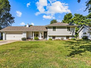 623 S Maple Ave, Republic, MO 65738