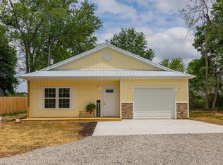 5719 Dahlia Dr NE, Thornville, OH 43076