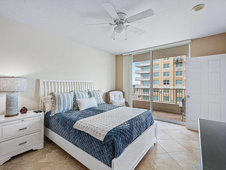 700 E Boynton Beach Blvd #803 — Photo 17