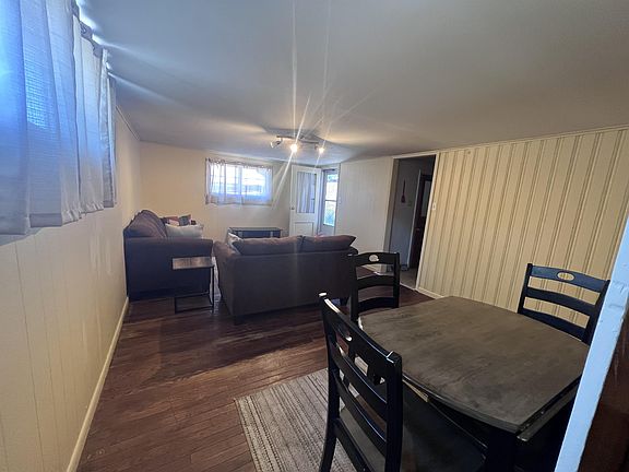 3rd image of 626 Iams St