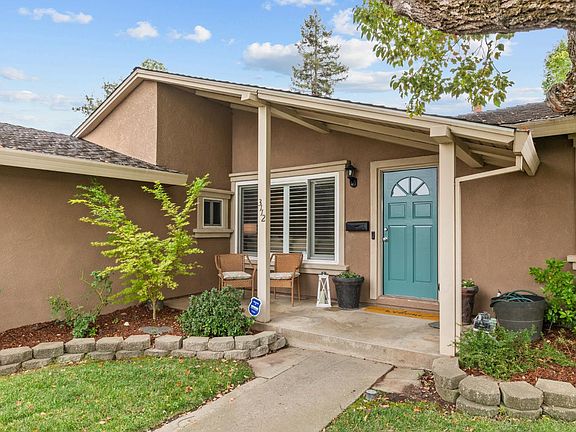 3rd image of 3112 Brophy Dr