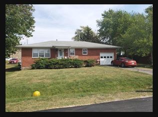 208 Broadway St, Macon, MO 63552