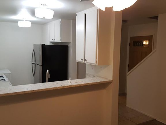 2nd image of 7120 Carlson Cir Unit 270