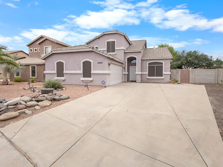 15623 W Ocotillo Ln — Photo 1
