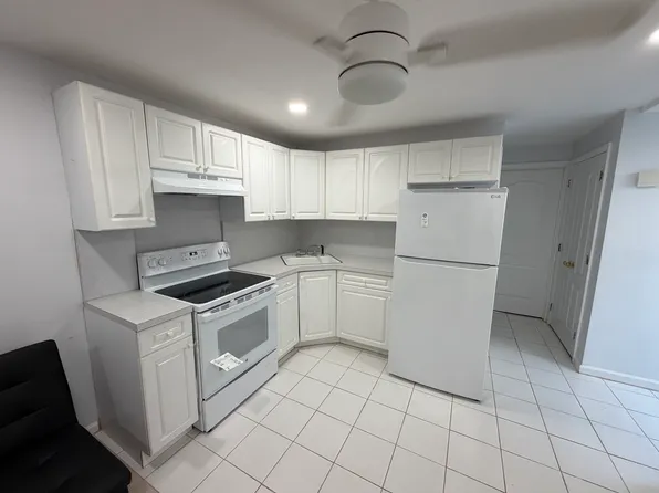 (undisclosed Address), Staten Island, NY 10312