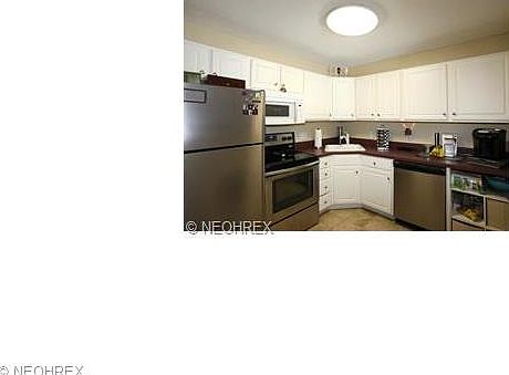 4th image of 1657 Maple Grove Ct