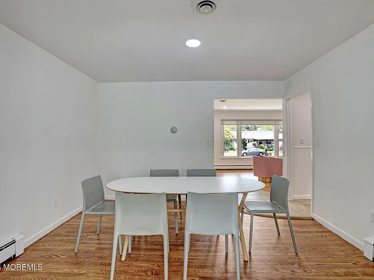 125 Beechwood Ave — Photo 14
