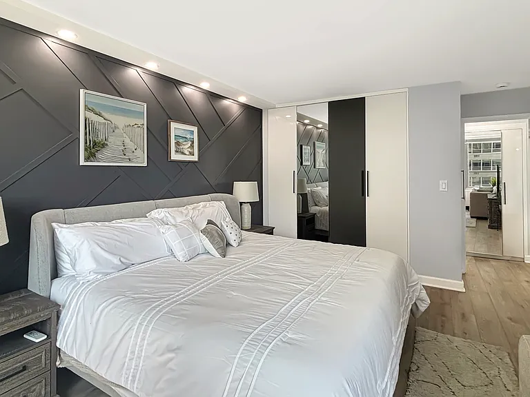 3550 N Lake Shore Dr #817 — Photo 9