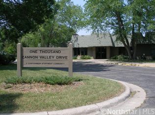 1000 Cannon Valley Dr APT 125, Northfield, MN 55057