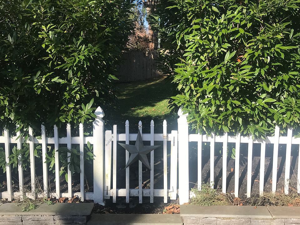 1st image of 18 Deering St
