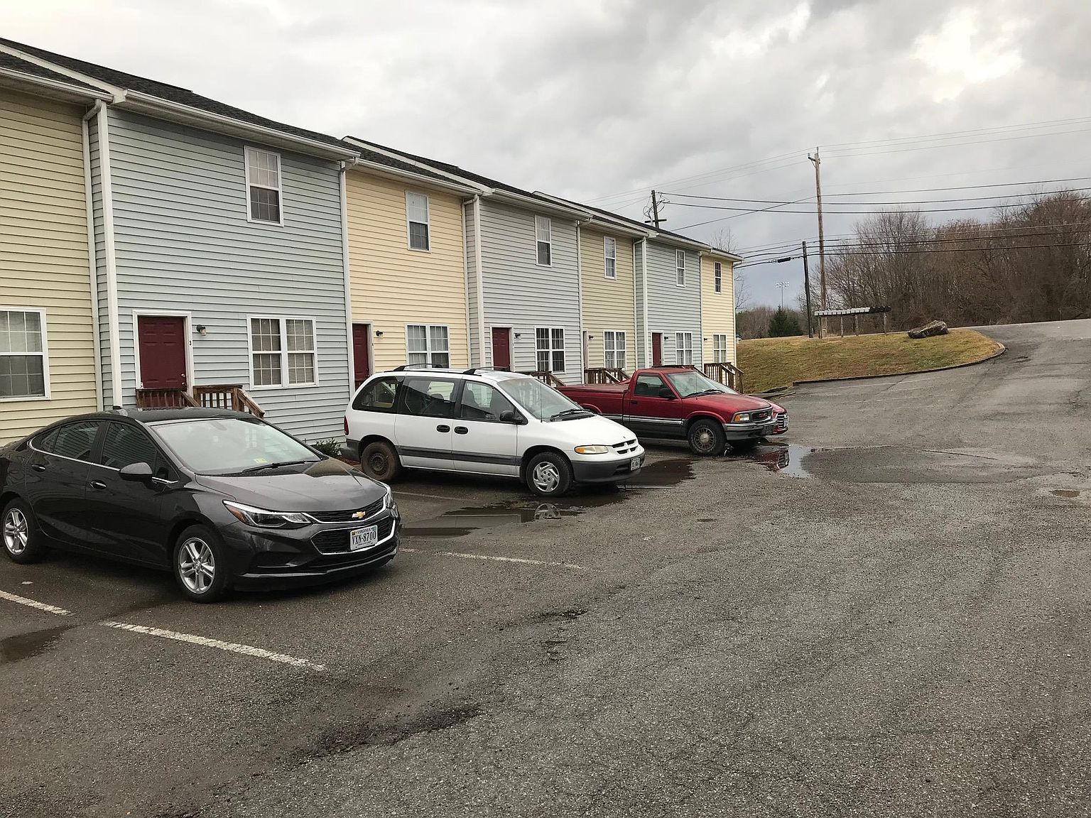 5661 Hollins Rd, Roanoke, VA 24019 Zillow