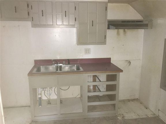 5th image of 1405 Jefferson Ave