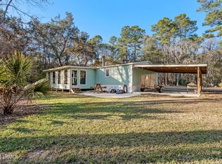 976 Sams Point Rd, Beaufort, SC 29907